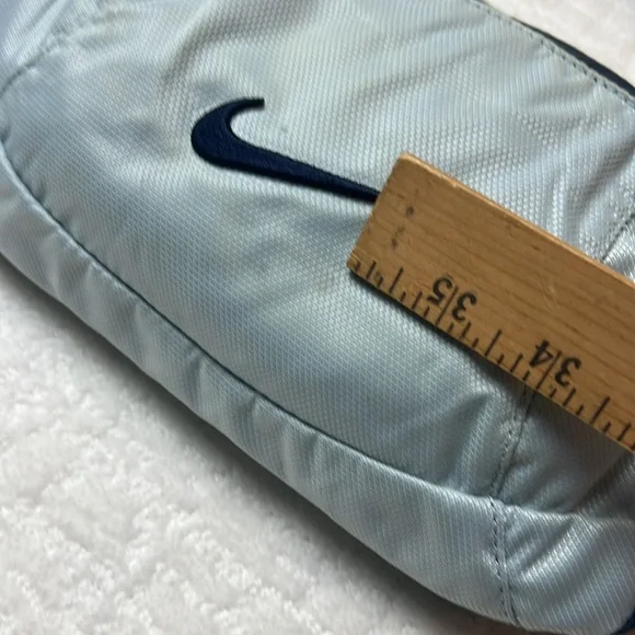 Nike Navy and Light Blue Belt Bag with Zip Pockets and Adjustable Straps - Picture 7 of 7